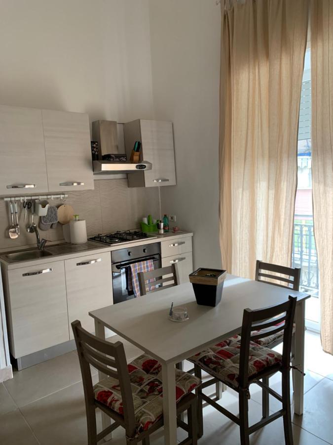 La Casa Di Teresa Villa Наполи Екстериор снимка